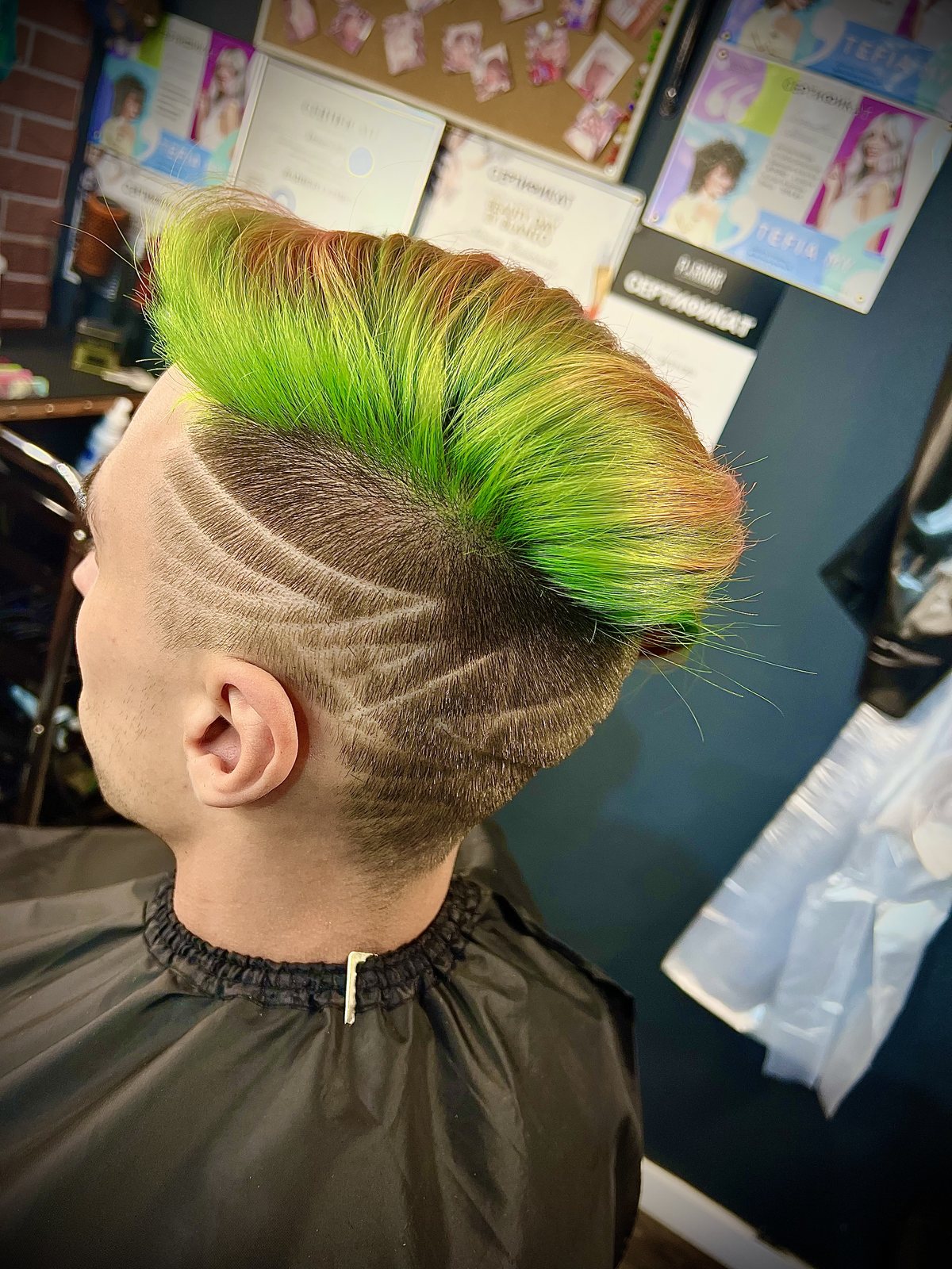 Работа мастера Demon's Barber